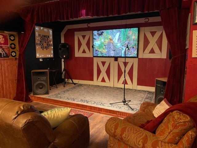 The Honky Tonk Cabin Long Valley Junction Экстерьер фото